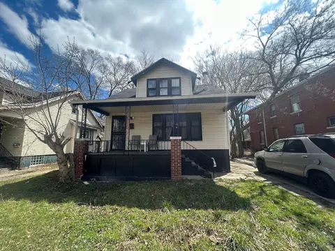 11816 Flanders St, Detroit, MI 48205