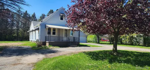 13405 N Clio Rd, Vienna, MI 48420