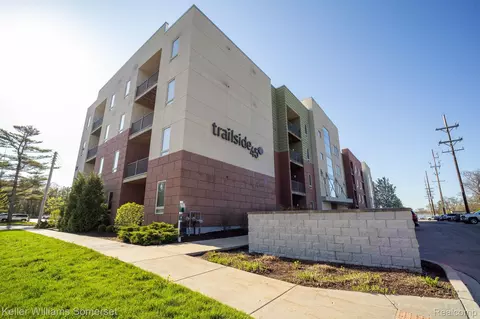 630 S Garfield Ave #107, Traverse City, MI 49686