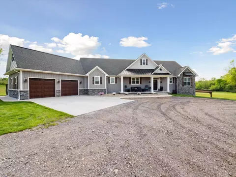 5330 Vassar Rd, Grand Blanc, MI 48439