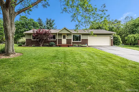 1309 S Alstott Dr, Marion, MI 48843