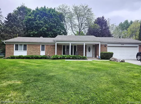 6120 Sierra Pass, Flint, MI 48532