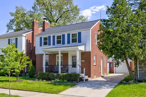 210 E Oakridge St, Ferndale, MI 48220