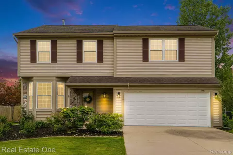7551 Doral Dr, Ypsilanti, MI 48197