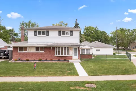 2070 Meyer Crt Ct, Lincoln Park, MI 48146