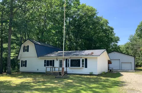 1483 W Bear Lake Rd NE, Bear Lake, MI 49646