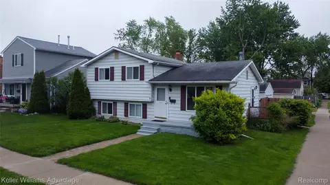 3714 Prairie Ave, Berkley, MI 48072