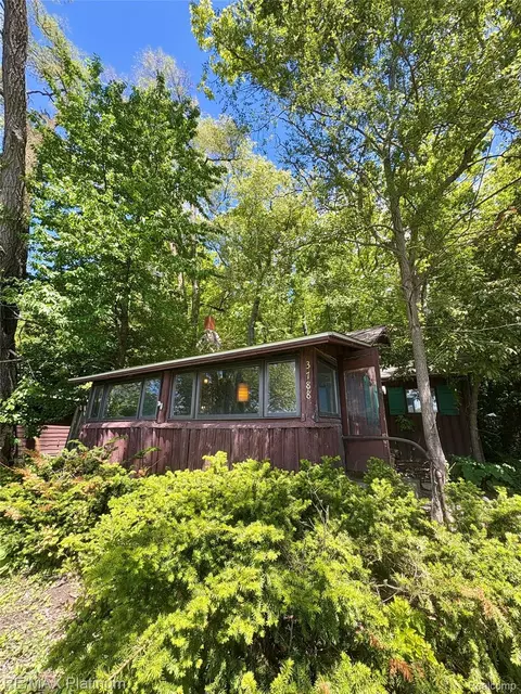 3788 Cedar Point Rd, Marion, MI 48843
