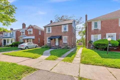 18667 Hartwell St, Detroit, MI 48235