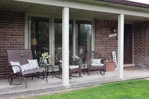 15091 Sebastian Crt Ct, Shelby Township, MI 48315