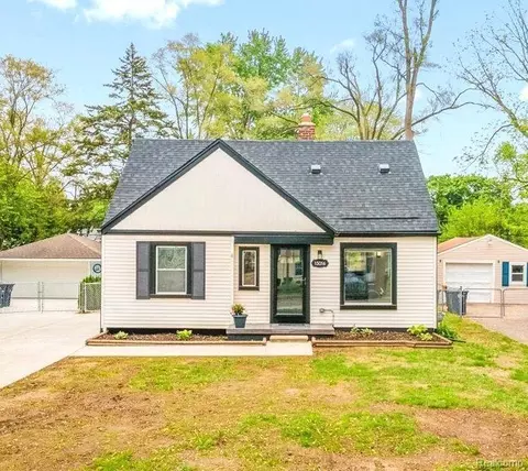 15016 Sunbury St, Livonia, MI 48154