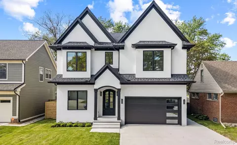 706 W Houstonia Ave, Royal Oak, MI 48073