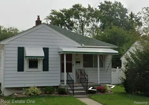 14375 Agnes St, Southgate, MI 48195