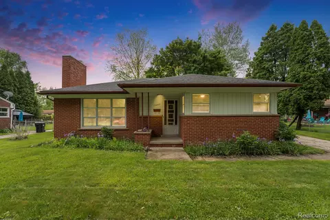 15069 Lenore, Redford, MI 48239