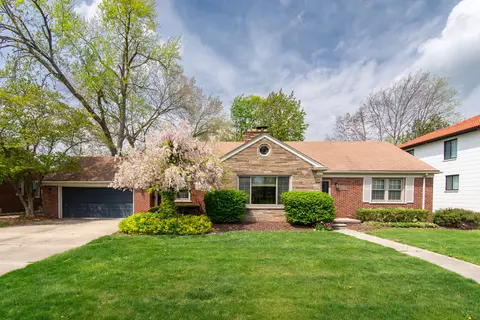 1221 Golfview Dr, Dearborn, MI 48128