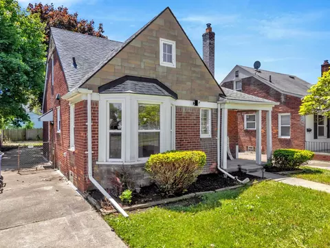 16304 Bringard St, Detroit, MI 48205