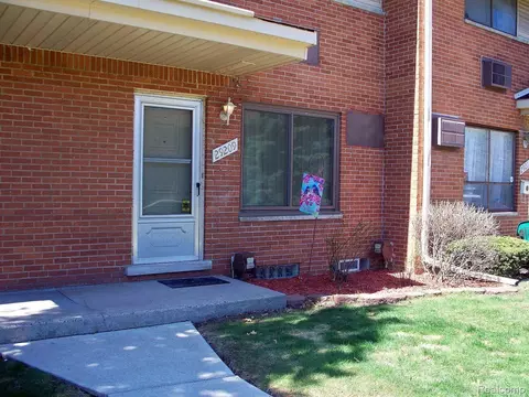 29209 Tessmer, Madison Heights, MI 48071