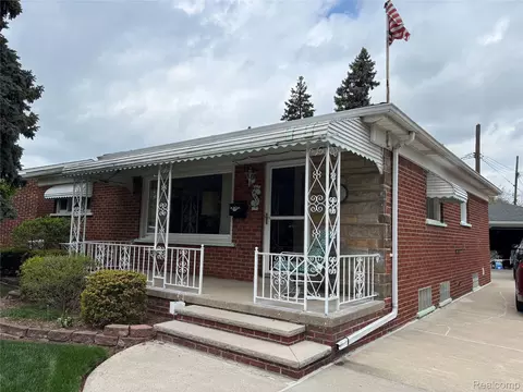 14632 S Yost Ave, Allen Park, MI 48101