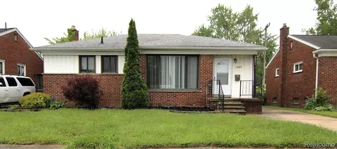 26471 Marshall St, Inkster, MI 48141