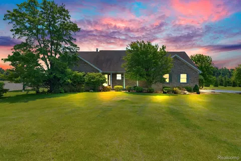 5562 Sheridan Line Rd, Worth, MI 48422