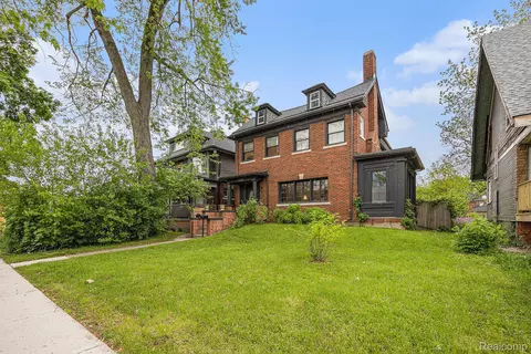 2223 S La Salle Gdns, Detroit, MI 48206