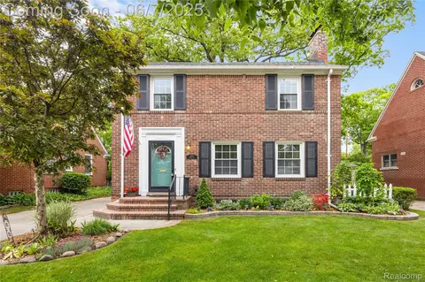 409 Berkley St, Dearborn, MI 48124
