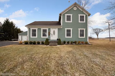 2020 Nicholson Rd, Handy, MI 48836