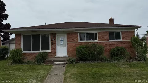 6541 Cadillac St, Garden City, MI 48135