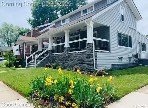 1002 Batavia Ave, Royal Oak, MI 48067