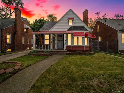 15058 Vaughan St, Detroit, MI 48223