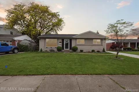 13542 Mulberry St, Southgate, MI 48195