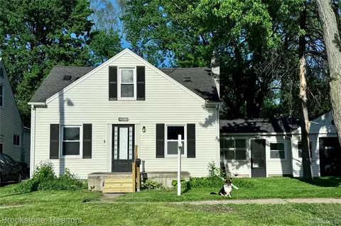 18646 Gaylord, Redford, MI 48240