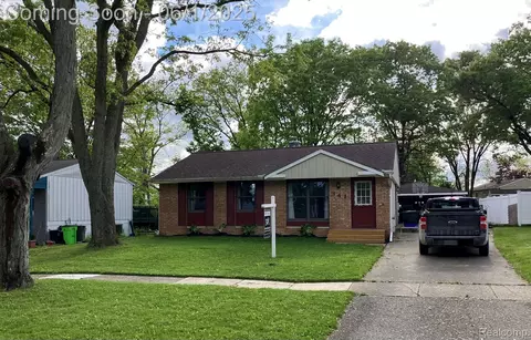 341 Lyon Blvd, South Lyon, MI 48178
