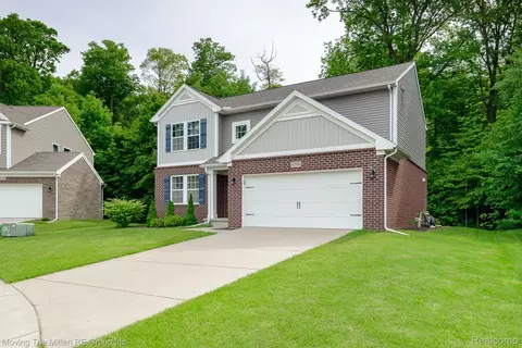 42880 Frederick Ct, Van Buren, MI 48111
