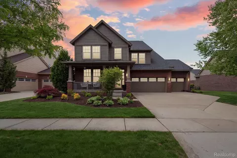 51185 Glen Hollow Ave, Canton, MI 48188