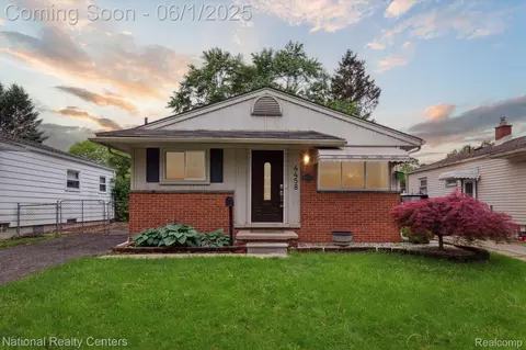 4458 Harding St, Dearborn Heights, MI 48125