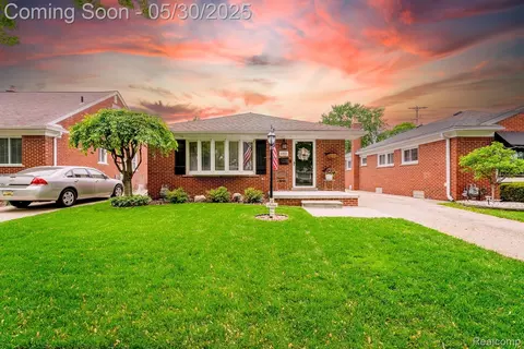 14810 Wick Rd, Allen Park, MI 48101