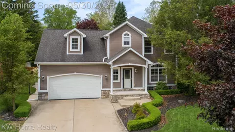 39341 Wanda Ave, Sterling Heights, MI 48313