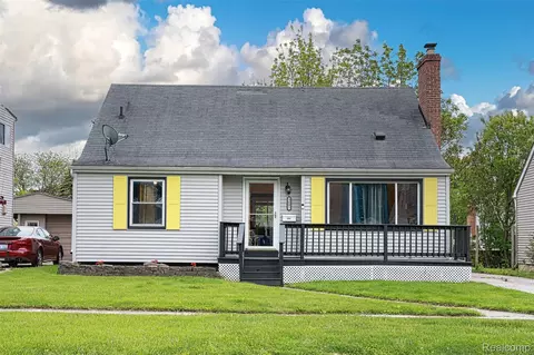 3001 Yale St, Flint, MI 48503
