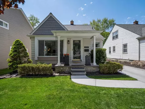 2989 Thomas Ave, Berkley, MI 48072