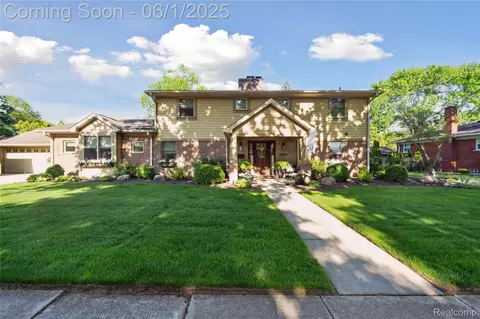 10809 Balfour Ave, Allen Park, MI 48101