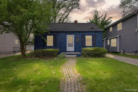3625 Ellwood Ave, Berkley, MI 48072