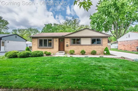 9183 Redbud Ave, Plymouth, MI 48170