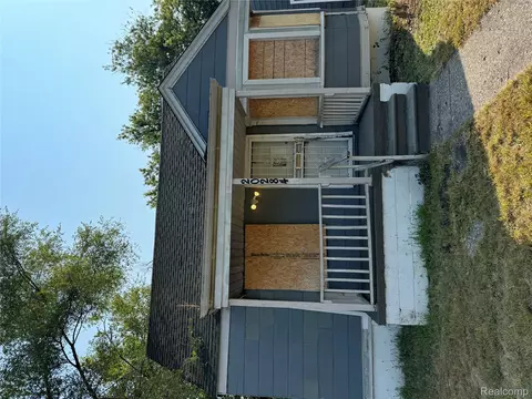 20284 Ferguson St, Detroit, MI 48235