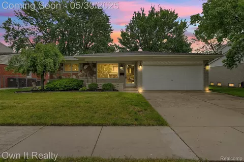 10419 Michael St, Taylor, MI 48180