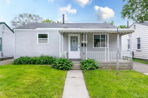 11246 Hudson Ave, Warren, MI 48089