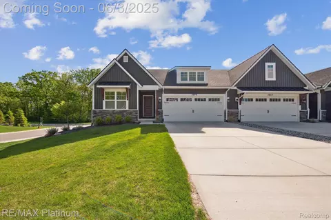 1009 Camellia Cir, Marion, MI 48843