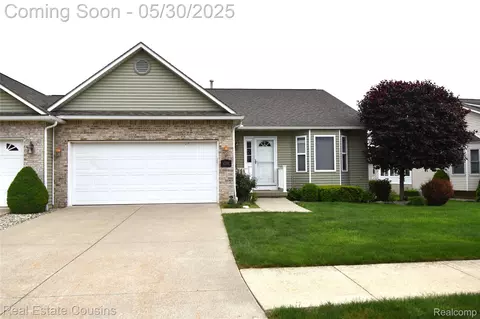 4289 Maya Ln # 21, Swartz Creek, MI 48473