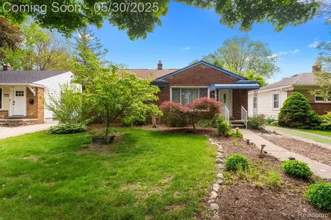630 Symes Ave, Royal Oak, MI 48067