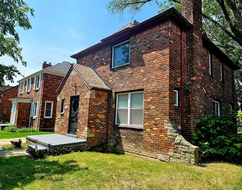 9585 Terry St, Detroit, MI 48227